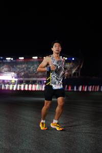 BIB: 42854
                            <button type="button" onclick="openModal(19598991)" class="btn btn-primary btn-sm float-right btn-popup" data-toggle="modal" data-target=".modal-high-quality">
                        <i class="fas fa-shopping-cart"></i> Add to Cart
                    </button>
                                            <button type="button" onclick="isThisMe(19598991, true)" class="btn btn-success btn-sm float-right btn-popup btn-isme hidden" data-toggle="tooltip" data-placement="bottom" title="นี่คือรูปของคุณใช่ไหม คลิกที่นี่เพื่อเอาเข้าอัลบั้ม">
                        <i class="fas fa-plus"></i> Add to album
                    </button>
                    <button type="button" onclick="isThisMe(19598991, false)" class="btn btn-warning btn-sm float-right btn-popup btn-isnotme hidden">
                        <i class="fas fa-ban"></i> Remove from album
                    </button>